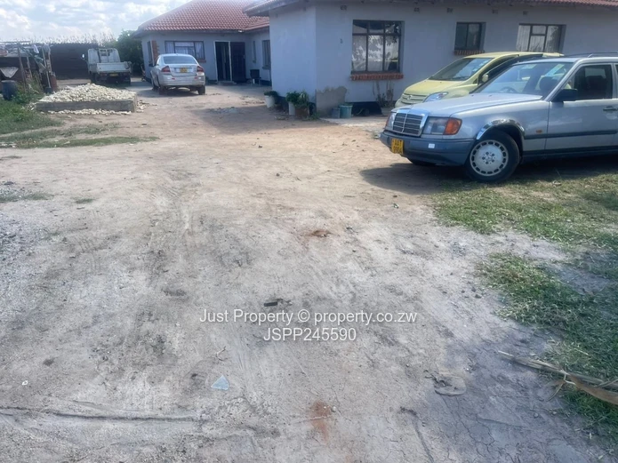 Prime 2.8ha Farm for Sale in Rainham, Harare West (Sole Mandate)