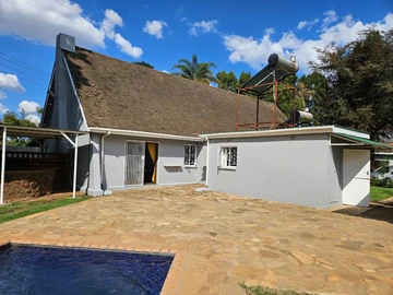 5 Unit Townhouse Complex